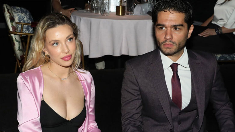 Γαρυφαλλιά Καληφώνη: Το βίντεο με τον Χρήστο Μάστορα από τις διακοπές τους στη Σίφνο