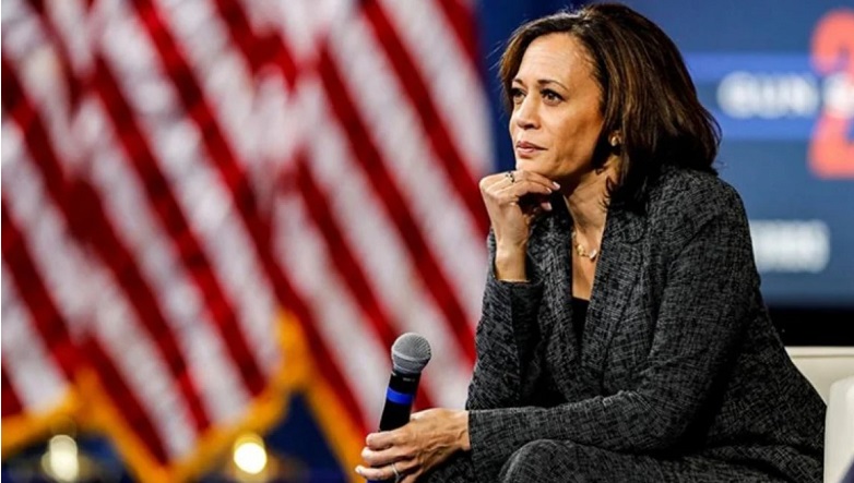 Αγώνας δρόμου 100 ημερών για την Κάμαλα Χάρις