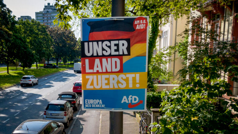 Γερμανία: «Στρατός τρολ» υπό ρωσική καθοδήγηση υποστήριζε με αναρτήσεις την AfD