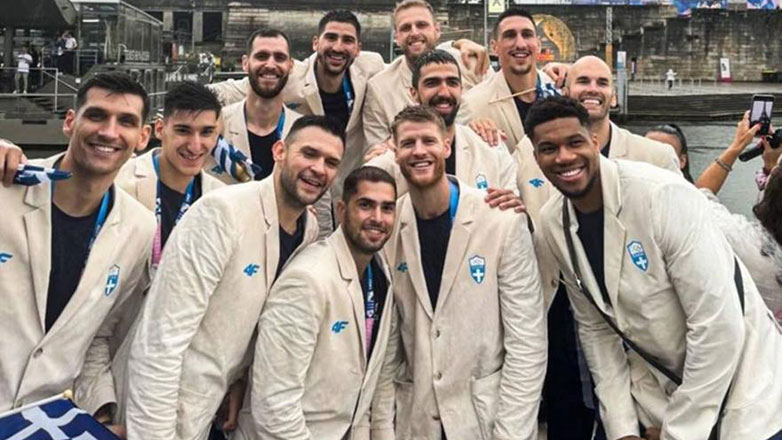 Αποχώρησε πρόωρα από την τελετής έναρξης η εθνική ομάδα μπάσκετ