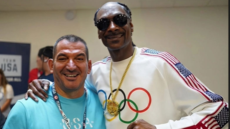 Ο Πύρρος Δήμας φωτογραφήθηκε με τον Snoop Dogg στο Παρίσι ενόψει των Ολυμπιακών Αγώνων