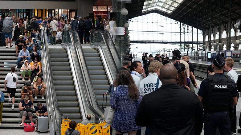 Σαμποτάζ στη Γαλλία: Τη Δευτέρα αποκαθίσταται η ομαλή λειτουργία του σιδηροδρομικού δικτύου