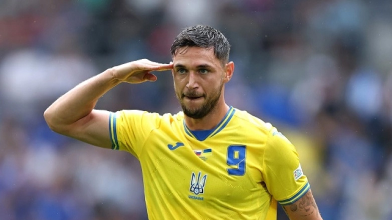 «Μπαμ» του Ολυμπιακού με Γιάρεμτσουκ – Οι Πειραιώτες έκλεισαν τον διεθνή Ουκρανό επιθετικό για τέσσερα χρόνια!