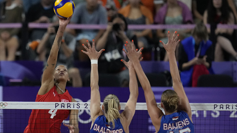 Παρίσι 2024 (Βόλεϊ γυναικών): Νίκη-θρίλερ για την Τουρκία, 3-2 σετ την Ολλανδία
