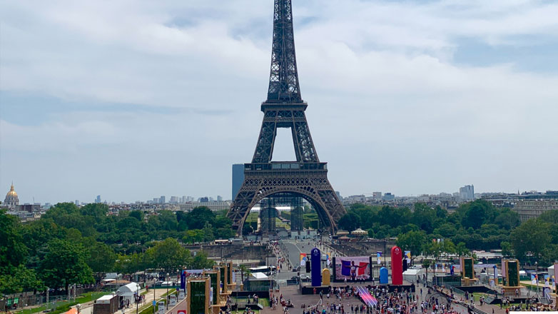 Παρίσι 2024: Χορευτές, DJ και σταρ του αθλητισμού καλωσορίσουν τους Ολυμπιονίκες στο Τροκαντερό