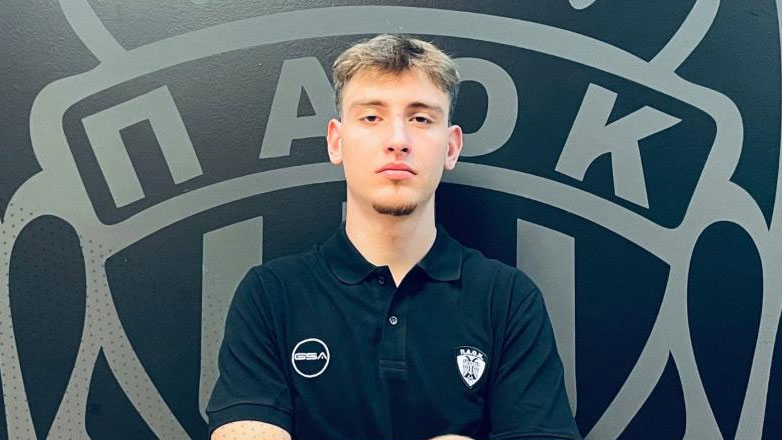 Μπάσκετ: Επαγγελματικό συμβόλαιο με τον ΠΑΟΚ υπέγραψε ο Χρήστος Μανθόπουλος