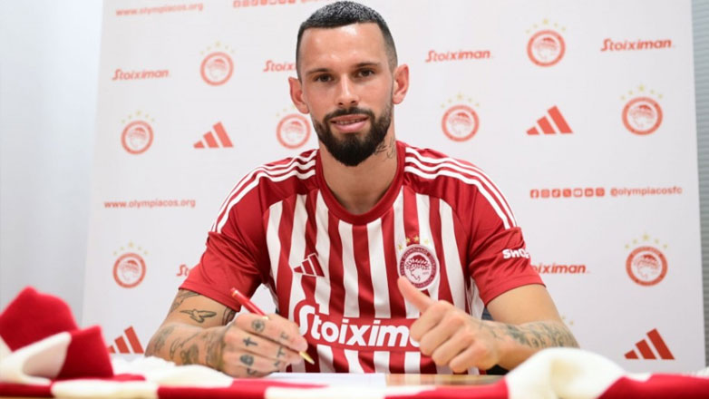 Βέλντε: «Το συνολικό πακέτο του Ολυμπιακού είναι τέλειο για εμένα»