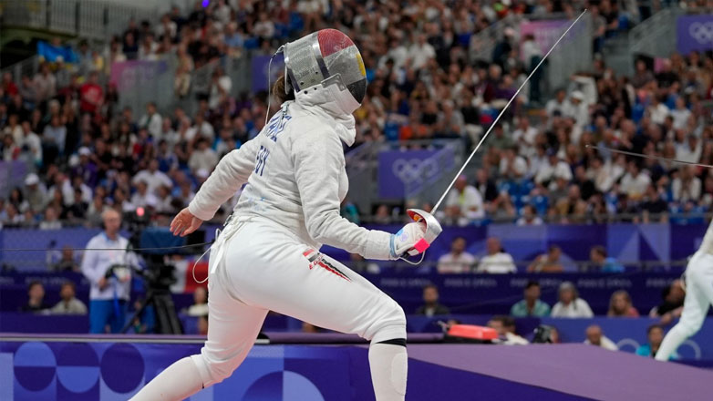 Παρίσι 2024: Αιγύπτια ξιφομάχος πήρε μέρος στο τουρνουά ενώ είναι 7 μηνών έγκυος!