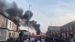 Βρετανία: Σοβαρά επεισόδια στο Σάουθπορτ για τη δολοφονία των τριών κοριτσιών