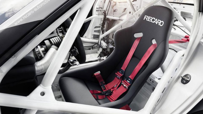 Αίτηση πτώχευσης κατέθεσε η πασίγνωστη εταιρία «Recaro»