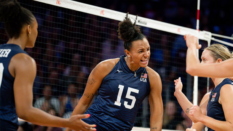 Παρίσι 2024: Σπουδαία νίκη για τις ΗΠΑ στο βόλεϊ γυναικών, 3-2 τη Σερβία