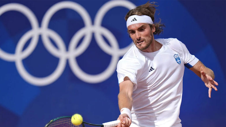 Ο Στέφανος Τσιτσιπάς απαντά για τις στιγμές έντασης στο γήπεδο και τα πολυσυζητημένα post στο Twitter