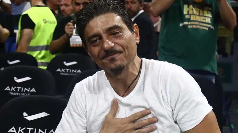 Ο Δημήτρης Γιαννακόπουλος έχασε τον γάτο του – Δίνει τεράστια αμοιβή σε όποιον τον βρει