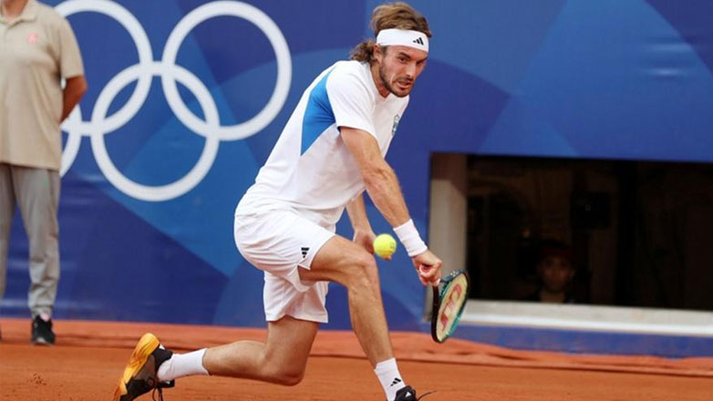 «Λύγισε» ο Τσιτσιπάς, 2-0 ο Τζόκοβιτς