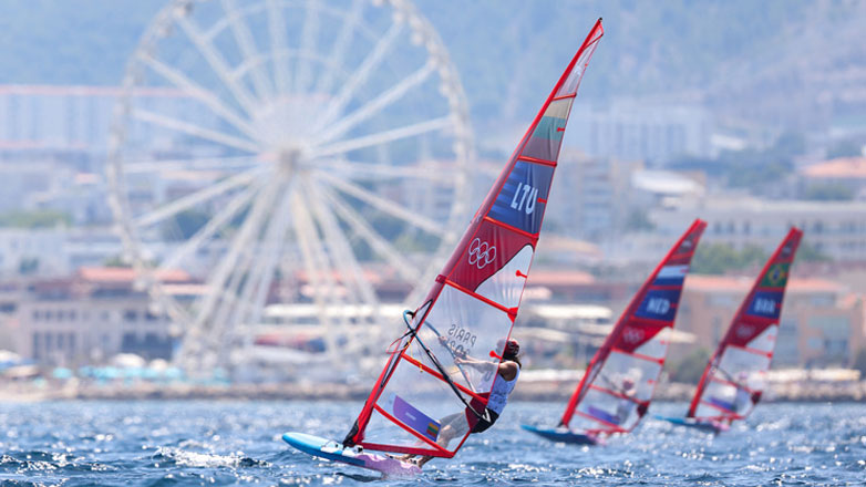 Παρίσι 2024: Μετατέθηκαν για το Σάββατο οι αγώνες μεταλλίων στα Windsurfing