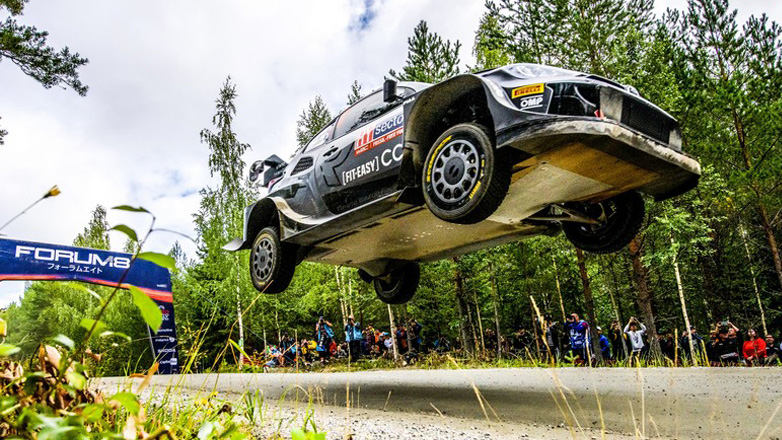 WRC: Επικεφαλής στο ράλι Φινλανδίας ο Rovanpera- Είναι καλά οι Tanak- Jarveoja μετά την επεισοδιακή έξοδο