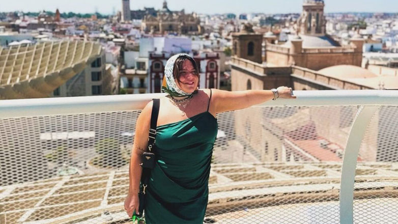 Δανάη Μπάρκα: Aπόδραση στη «μαγική» Σεβίλλη