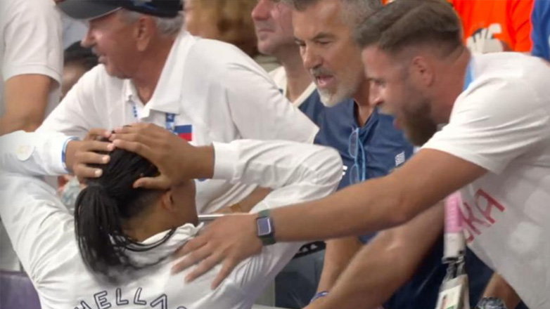 Η συγκλονιστική στιγμή που ο Καραλής συνειδητοποιεί ότι έχει κατακτήσει το χάλκινο μετάλλιο!