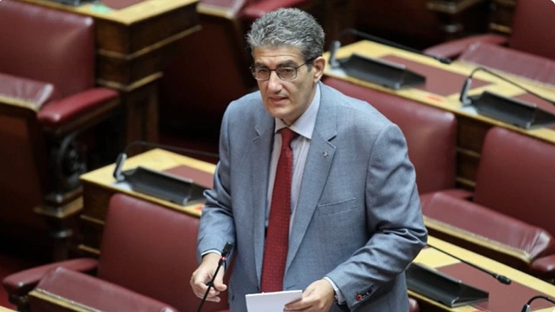 Απαντήσεις για την πισίνα Κασσελάκη ζητά ο βουλευτής του ΣΥΡΙΖΑ Χ. Γιαννούλης