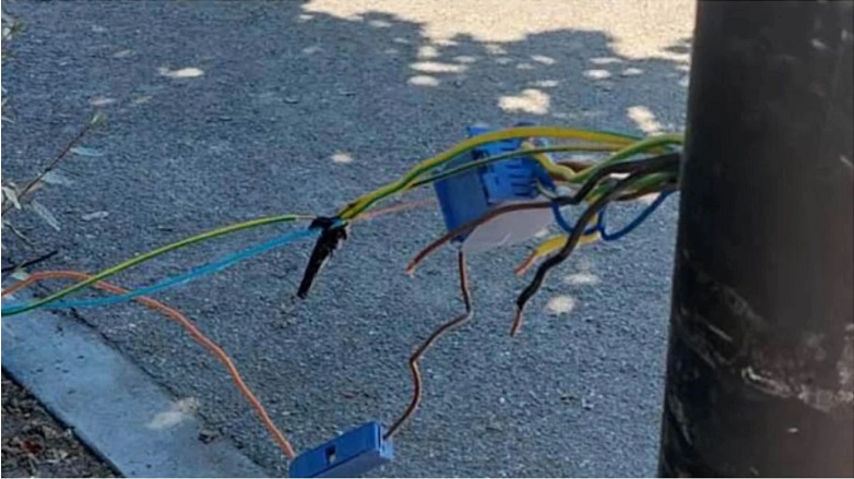 Βανδαλισμοί σε κεντρική πλατεία στην παλιά πόλη του Ρεθύμνου