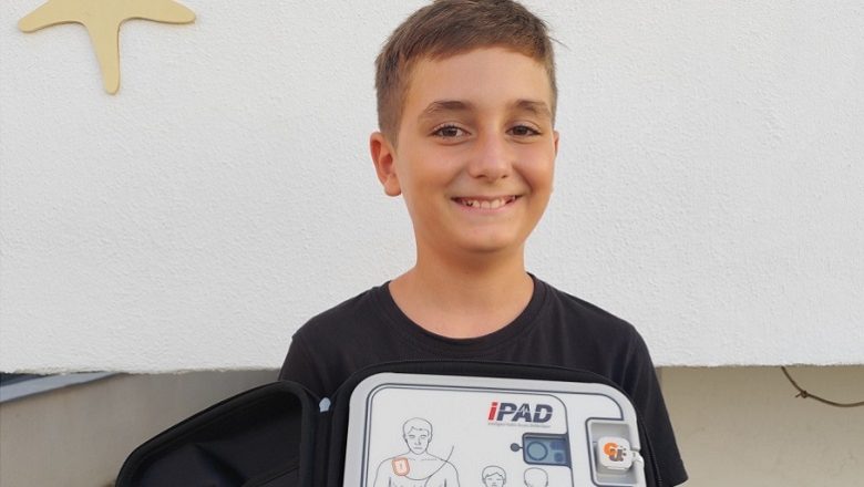 Δωρητής απινιδωτή ετών … δέκα! Δωρητής απινιδωτή ετών … δέκα!