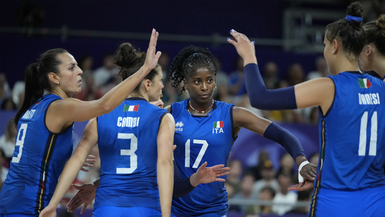 Παρίσι 2024 (Βόλεϊ γυναικών): Mε άνεση στα ημιτελικά η Ιταλία, 3-0 σετ τη Σερβία