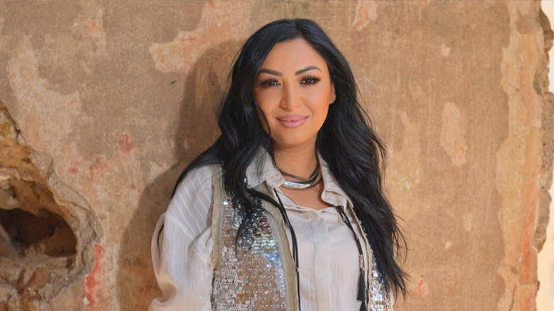 Με την υπογραφή του Κυριάκου Παπαδόπουλου το νέο τραγούδι της Εβίτας Σερέτη