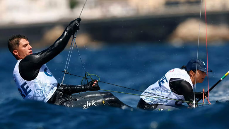 Παρίσι 2024: Τα αδέλφια Σπανάκη στην τέταρτη θέση της έβδομης ιστιοδρομίας στα 470