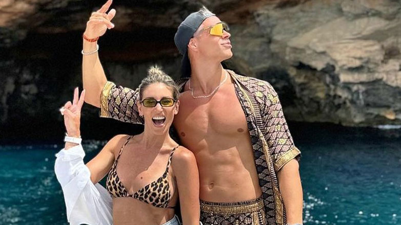 O Bruno Cerella δηλώνει ευτυχισμένος στο πλευρό της Αθηνάς Οικονομάκου