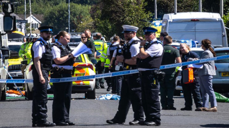 Η Βρετανία επιστρατεύει Μυστική Υπηρεσία «εποχής κόβιντ» για να παρακολουθεί τα μέσα κοινωνικής δικτύωσης εν μέσω ταραχών