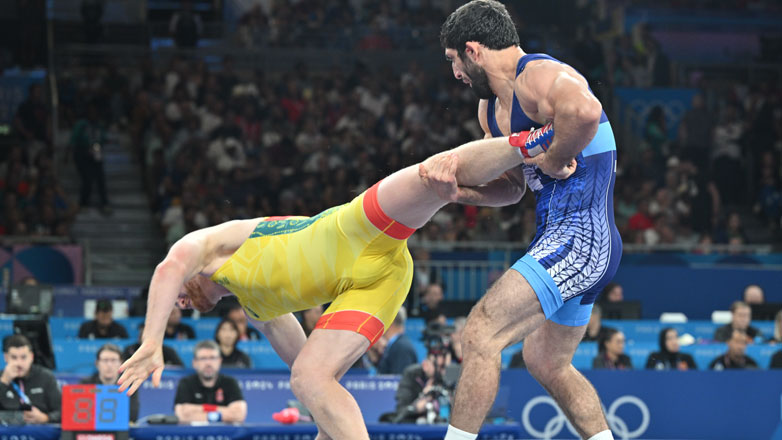 Παρίσι 2024: Στον τελικό για το χάλκινο μετάλλιο της πάλης ο Κουρουγκλίεβ