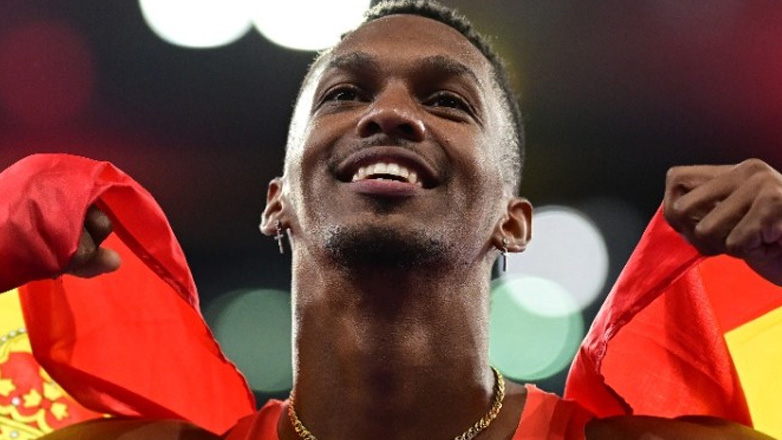 Παρίσι 2024: Θρίαμβος του Ισπανού Ντίαθ στο τριπλούν