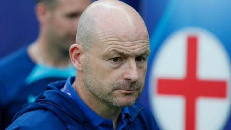 Αναλαμβάνει χρέη υπηρεσιακού προπονητή στην εθνική Αγγλίας ο Λι Κάρσλεϊ