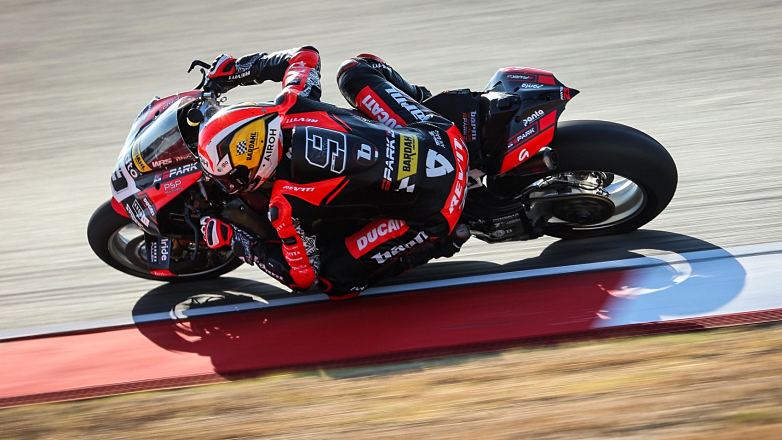 WorldSBK Portimao: Ο Petrucci 1ος, 18 αναβάτες σε 1 δευτερόλεπτο διαφορά