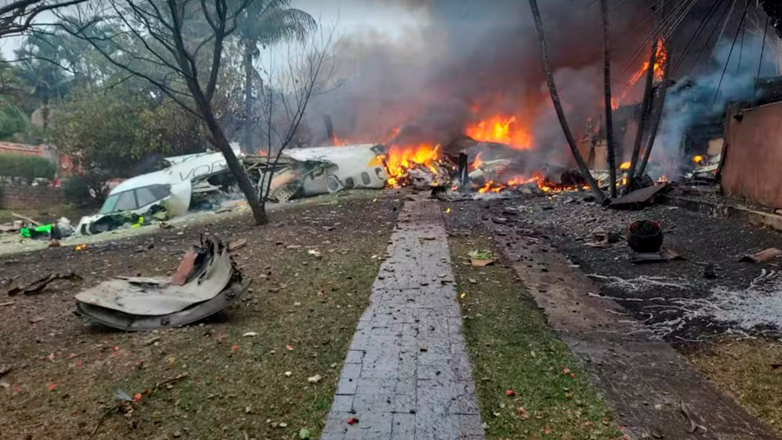 «Πάγωσαν» τα φτερά του αεροπλάνου πριν τη συντριβή