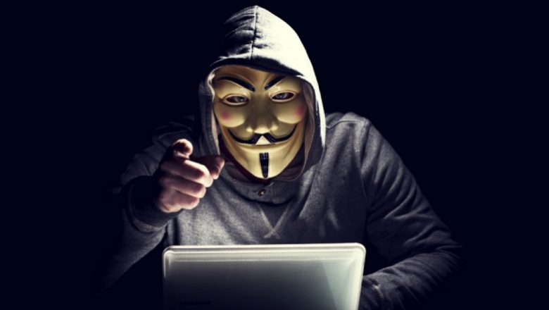 Εγκρίθηκε το πρώτο νομικό πλαίσιο κατά της εγκληματικότητας στον κυβερνοχώρο Εγκρίθηκε το πρώτο νομικό πλαίσιο κατά της εγκληματικότητας στον κυβερνοχώρο