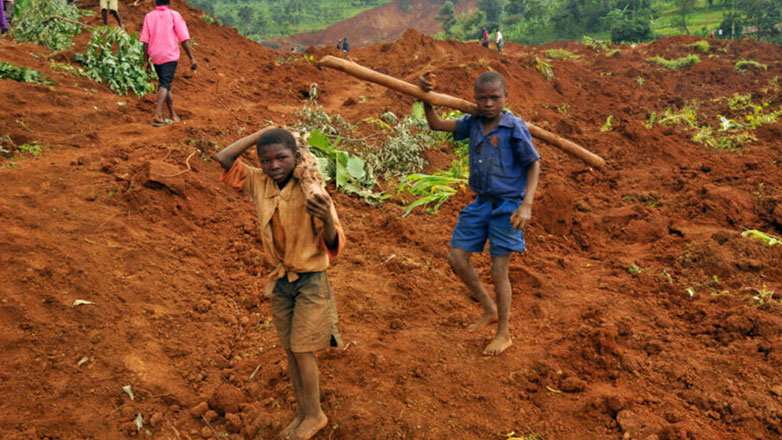 Ουγκάντα: Οκτώ νεκροί μετά από κατολίσθηση σε χωματερή στην Καμπάλα – Δύο παιδιά μεταξύ των θυμάτων