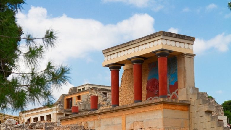 «Βουλιάζει» από επισκέπτες η Κνωσός – Θα ξεπεράσουν το ένα εκατομμύριο το 2024 «Βουλιάζει» από επισκέπτες η Κνωσός – Θα ξεπεράσουν το ένα εκατομμύριο το 2024