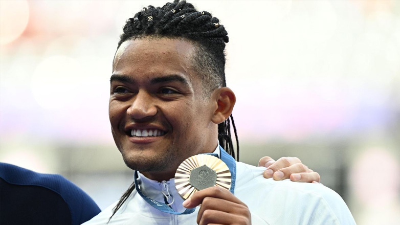 Το μήνυμα του Καραλή στον Αντετοκούνμπο, όταν έμαθε ότι θα είναι ο σημαιοφόρος στην Τελετή Λήξης