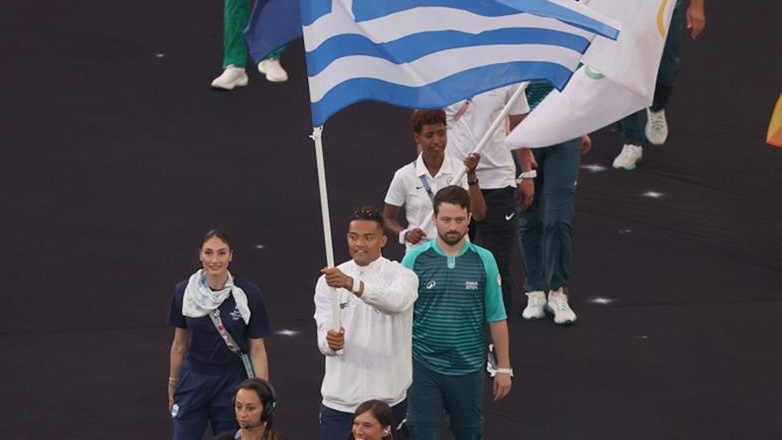 Το συγκινητικό ποστάρισμα του Καραλή με τον Γιάννη Αντετοκούνμπο: «Δύο παιδιά με ένα μεγάλο όνειρο από την μικρή χώρα της Ελλάδας»