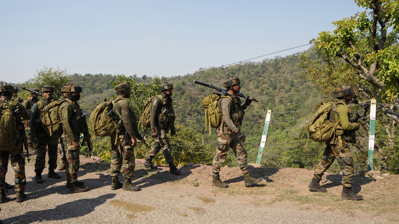 Κασμίρ: Νεκροί δύο στρατιώτες σε μάχες με αντάρτες
