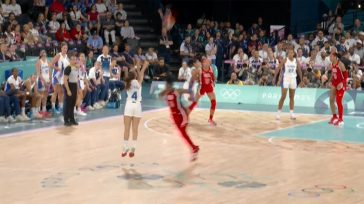 Απίστευτο buzzer beater τρίποντο της Φοτού από το logo!