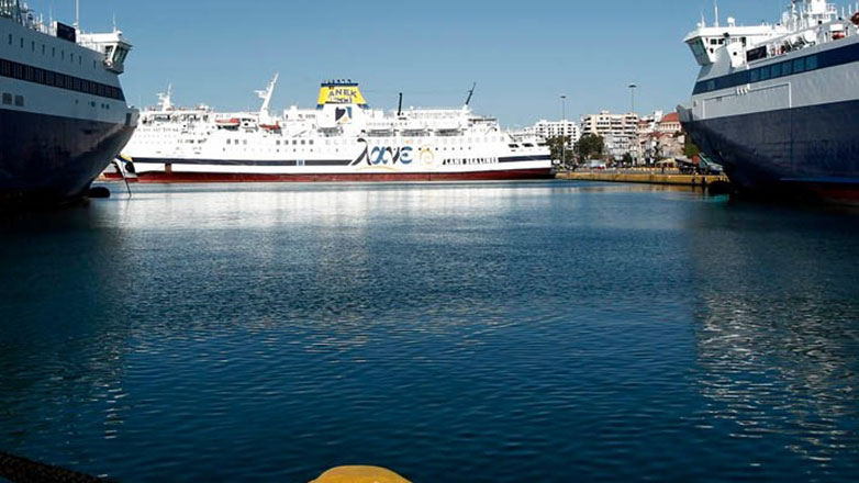 Στο λιμάνι του Λαυρίου αντί της Ραφήνας θα καταπλέουν τα επιβατηγά οχηματαγωγά πλοία