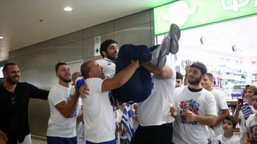 Παρίσι 2024: Αποθέωση για τους Ολυμπιονίκες Τεντόγλου, Καραλή και Κουρουγκλίεβ