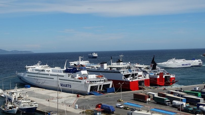 Στο λιμάνι της Ραφήνας καταπλέουν κανονικά τα πλοία της ακτοπλοΐας