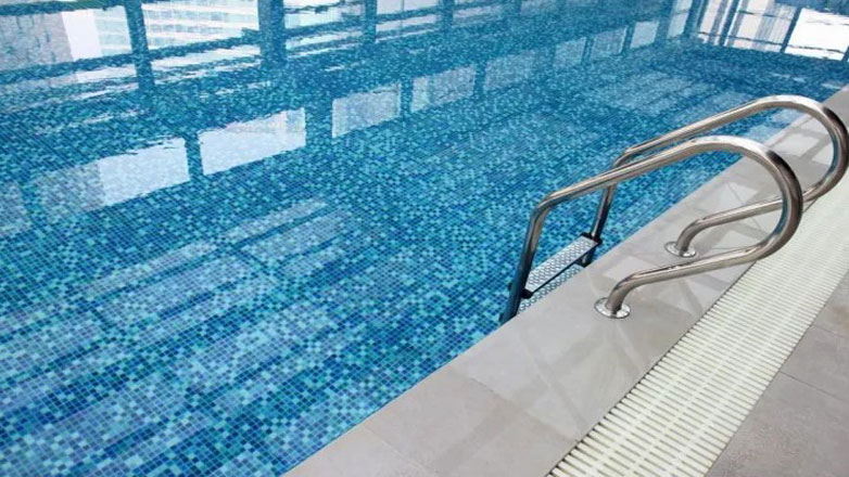 Συνελήφθη η ομαδάρχισσα για τον θάνατο του 8χρονου κοριτσιού στην πισίνα