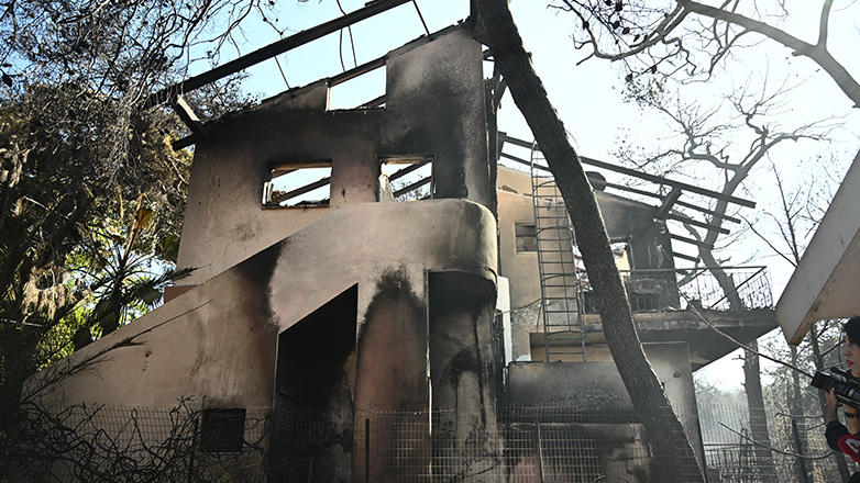 Μέτρα στήριξης για τους πυρόπληκτους από τη φωτιά στην Αττική