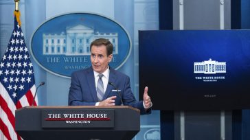 Λευκός Οίκος: Η κυβέρνηση δηλώνει έτοιμη για τυχόν επίθεση του Ιράν «αυτήν την εβδομάδα» εναντίον του Ισραήλ