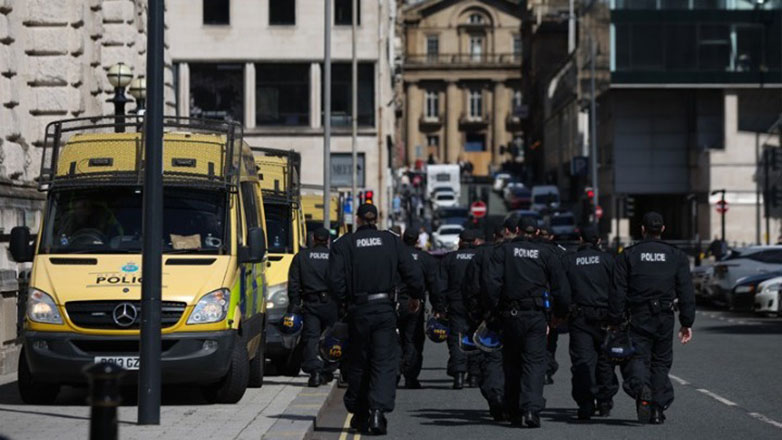 Ταραχές στη Βρετανία: Πάνω από 1.000 συλλήψεις