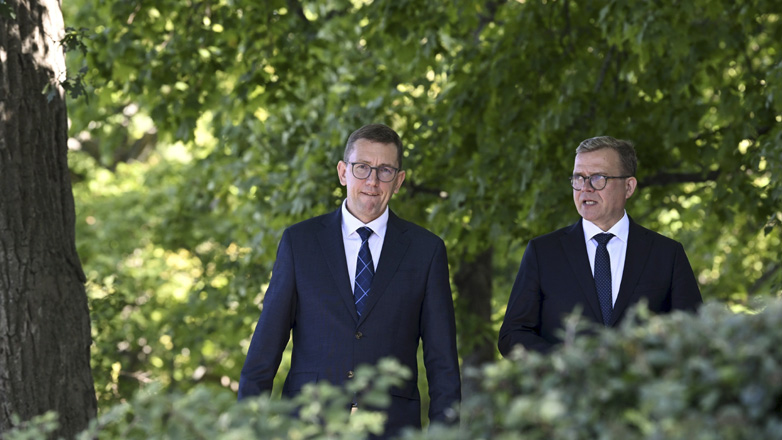 Οι πρωθυπουργοί της Φινλανδίας και της Εσθονίας ξεκίνησαν συνομιλίες… χαλαρώνοντας μέσα με σάουνα